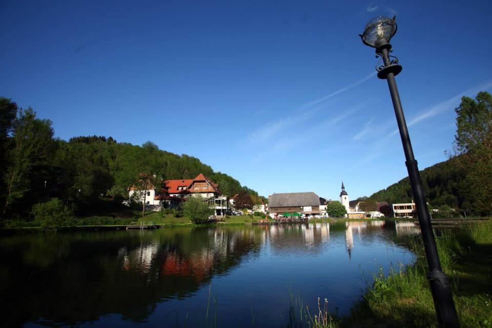 Seegasthof Breineder - Familien & Seminarhotel Monichwald Екстер'єр фото